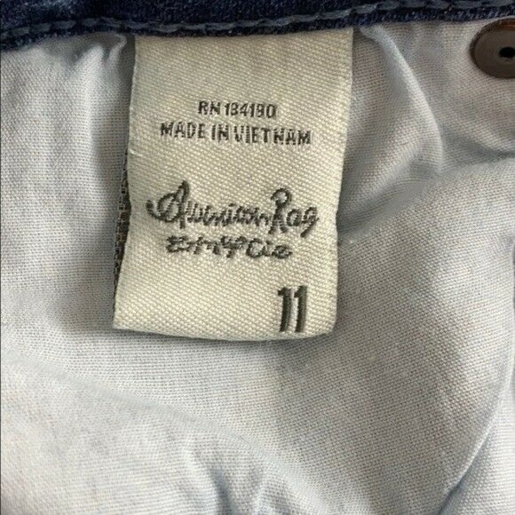 American Rag Women's Straight leg blue Denim Jeans Size 11 - Picture 6 of 10